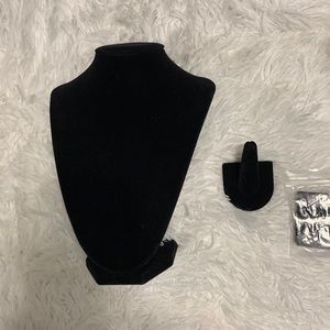 Jewelry Display for Necklaces, Ring, plus 7 Earring Cards